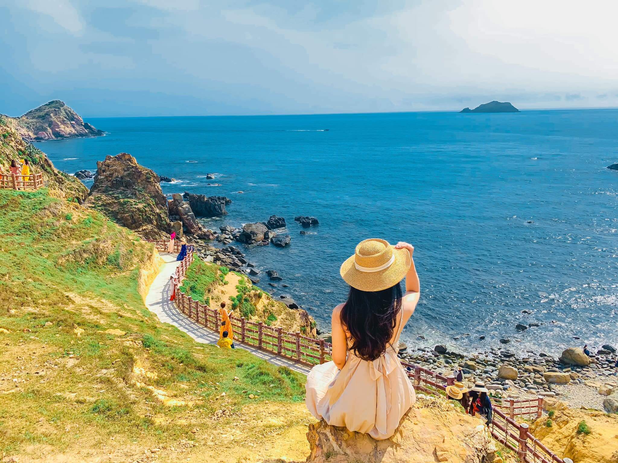 Vẻ đẹp lãng mạn tại Eo Gió
