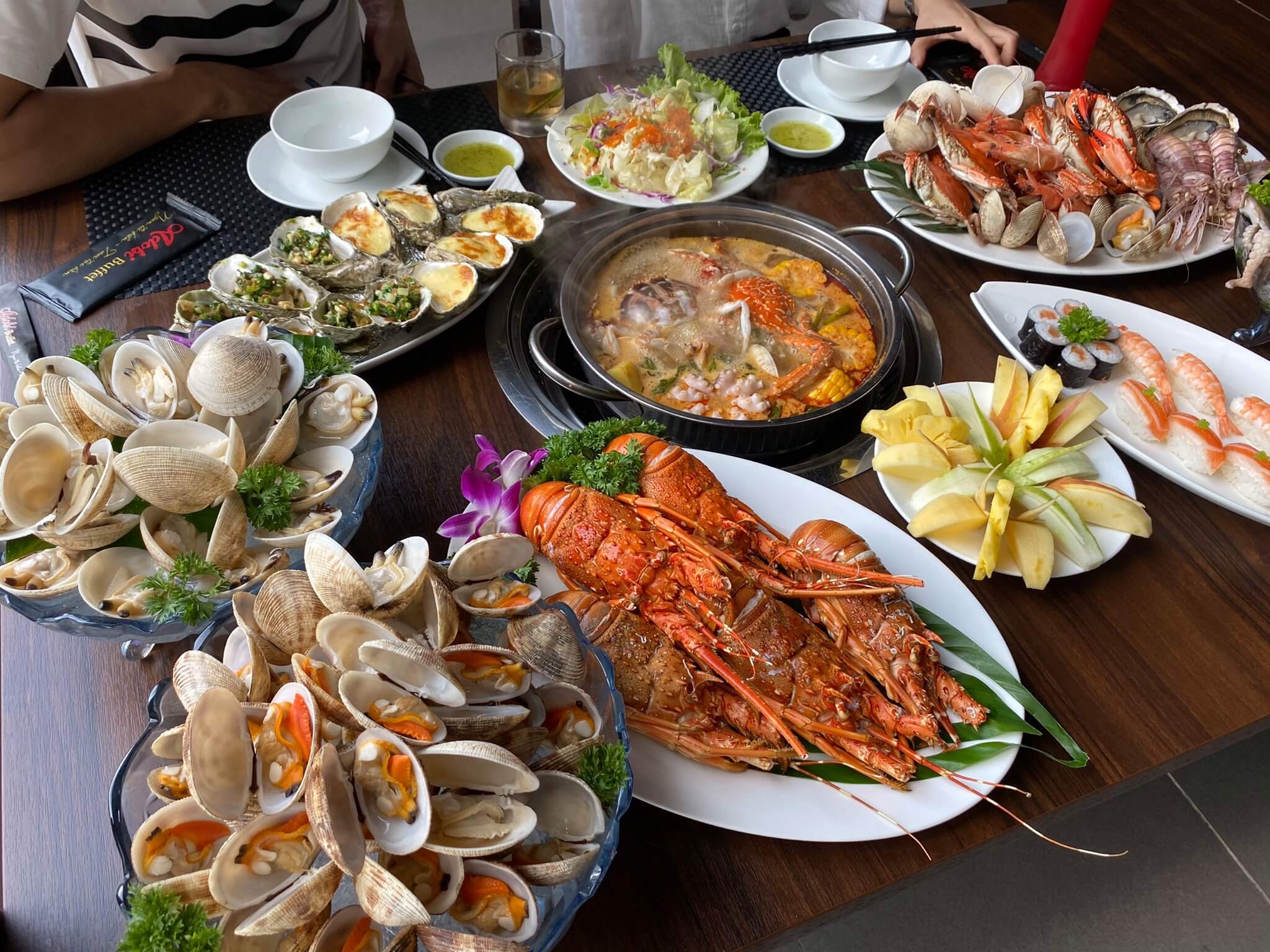 Ăn gì khi trải nghiệm tour Kỳ Co Eo Gió 1 ngày? 