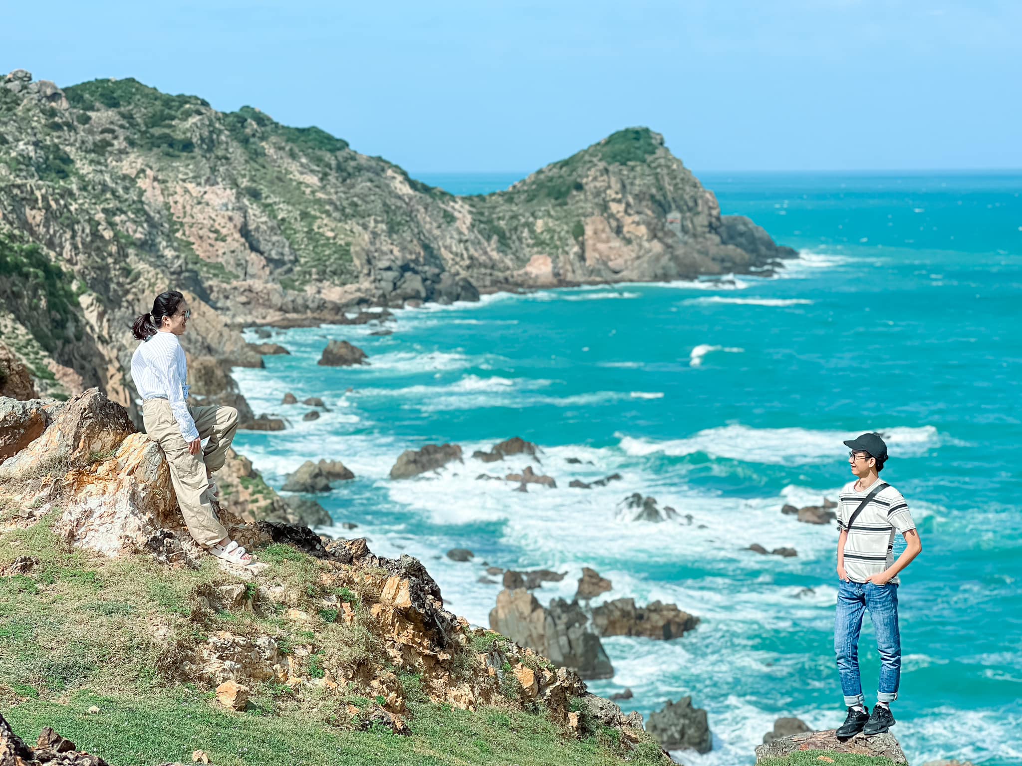 Chiêm ngưỡng vẻ đẹp thiên nhiên hoang sơ tại Eo Gió