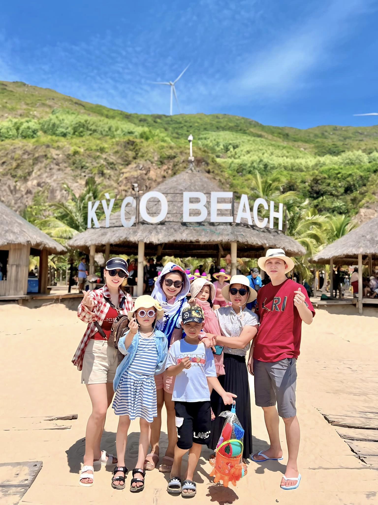 Bãi biển Kỳ Co Quy Nhơn