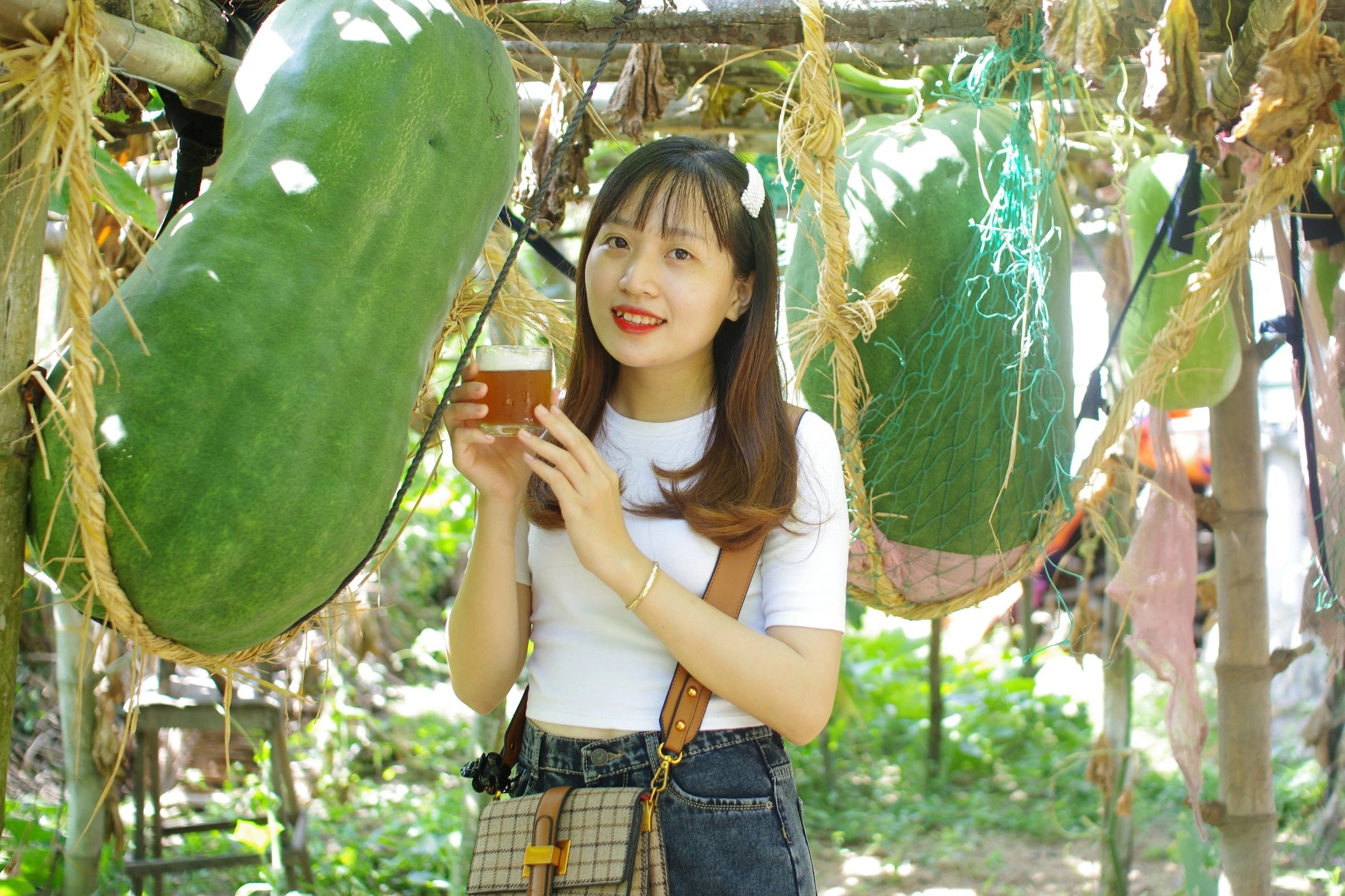 Làng Bí Đao Khổng Lồ